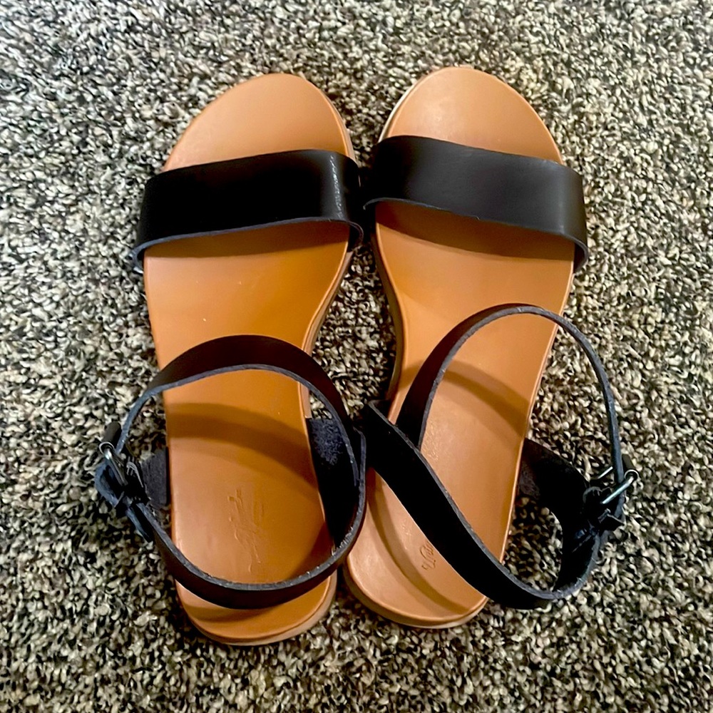 Black sandals